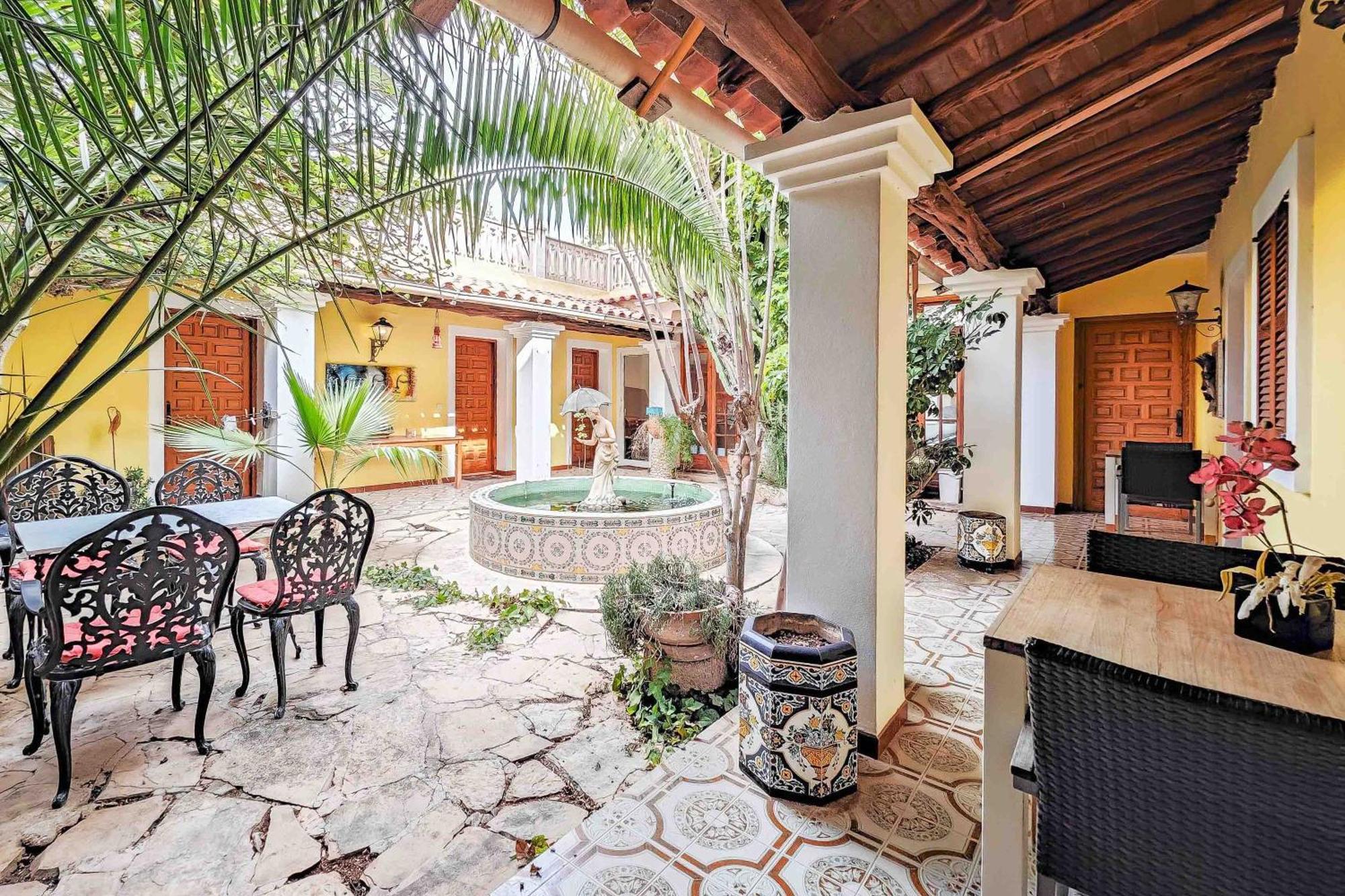 Tamaris Villa Santa Eulalia del Río
